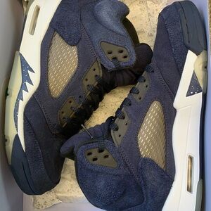 Air Jordan 5 Retro “Midnight Navy”